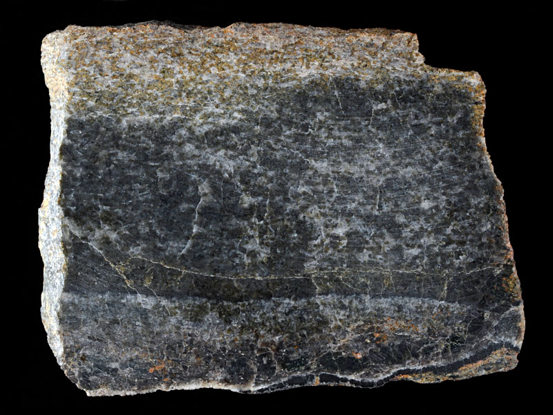 chromite layer (wet) - width 8 cm