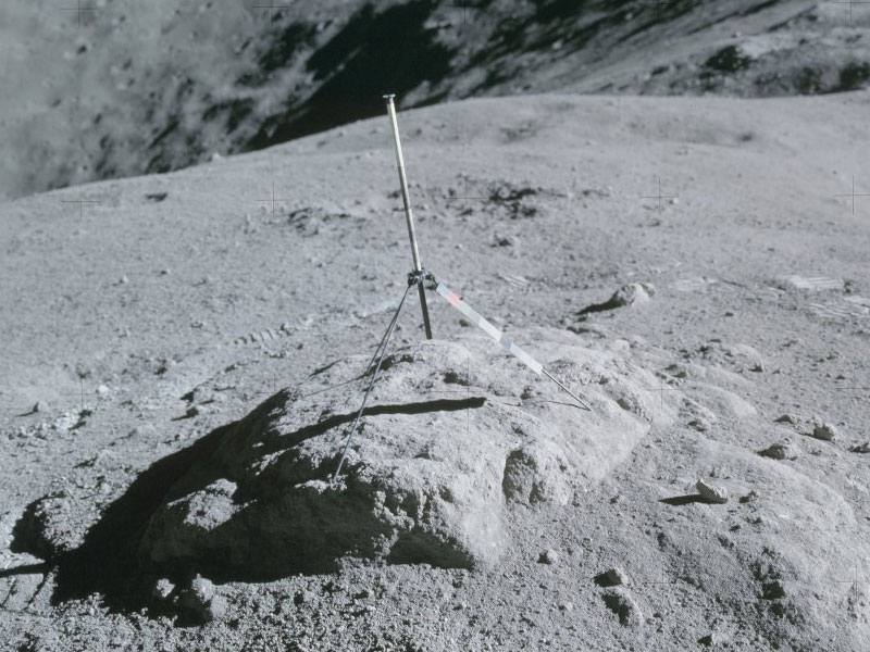 Lunar surface close to 61295 sample location 