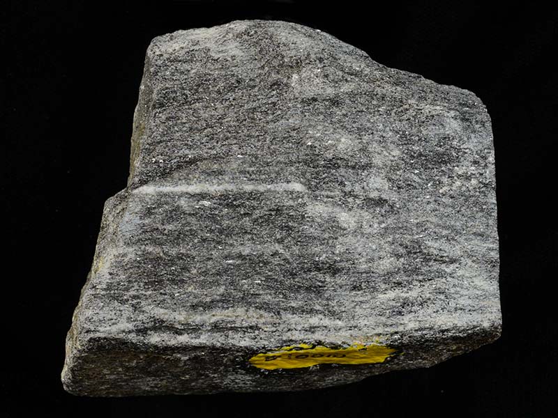 width 7 cm