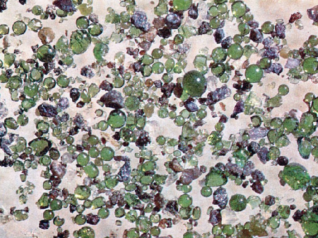 15370 (3) Green Volcanic Glass