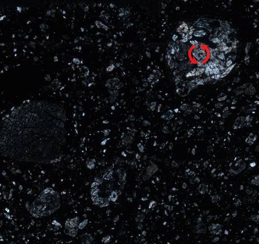Thin section of Indarch meteorite between crossed polars